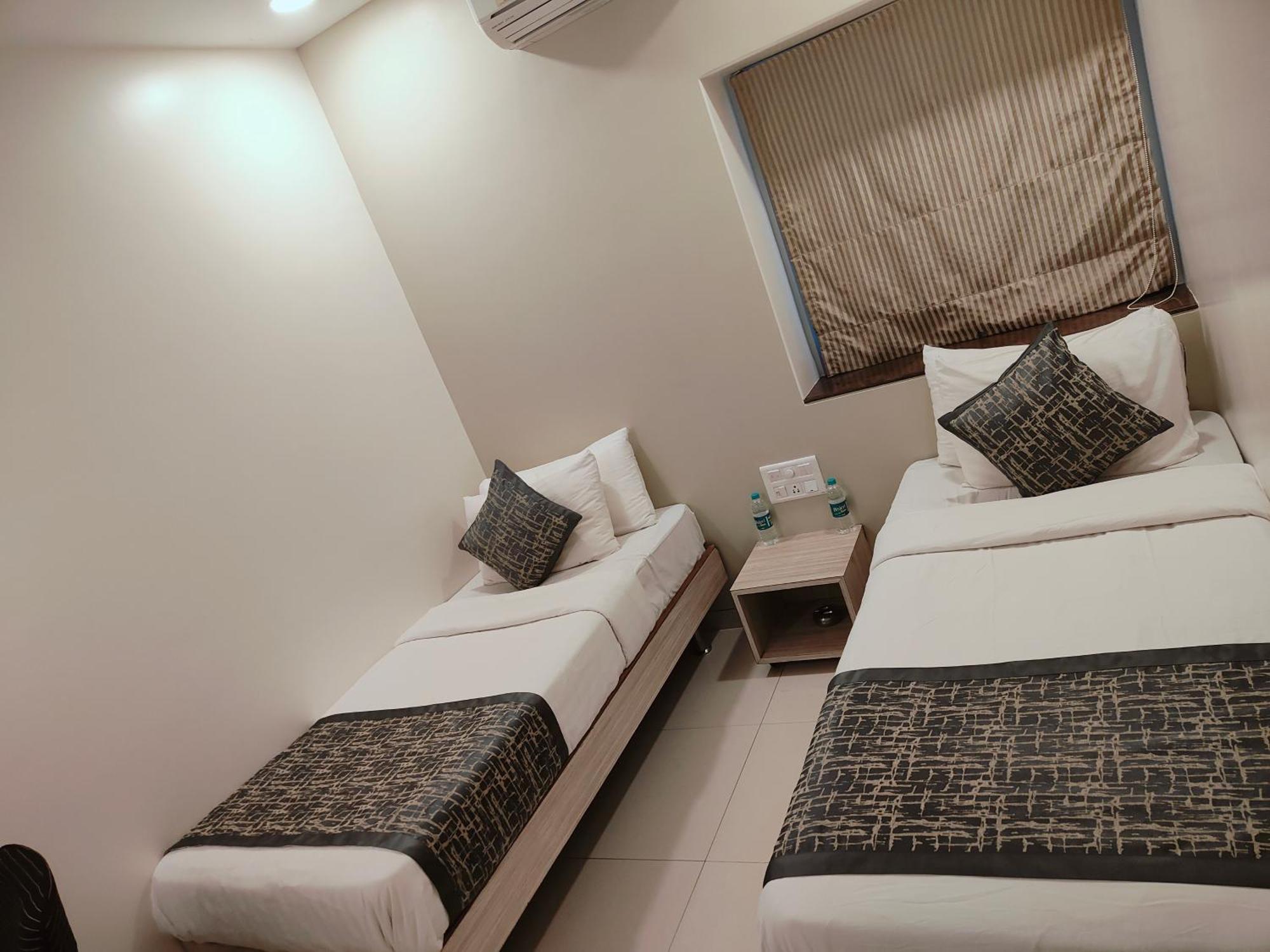 Apollo Guest House Bombaim Exterior foto